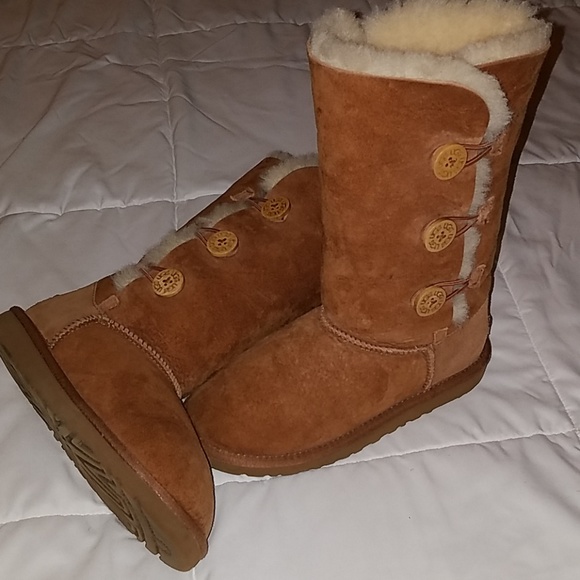 UGG Other - Bailey Button Uggs
